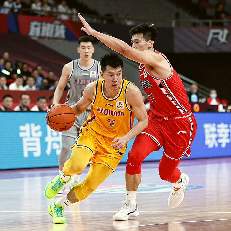 Bên trong cuộc khủng hoảng quản trị LA Clippers: 30 triệu USD, 5 lượt pick và một mùa giải bị ném vào thùng rác