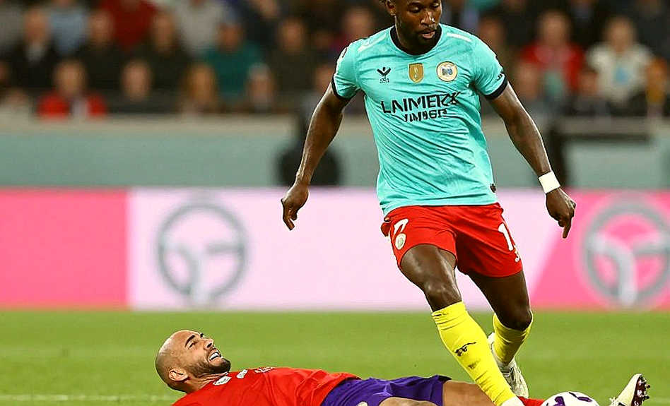 Tám tuần của Semenyo và lỗ hổng số 9 mà Man City tự tạo ra
